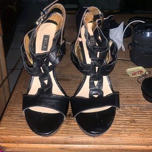N.Y.L.A. Size 7 black heels